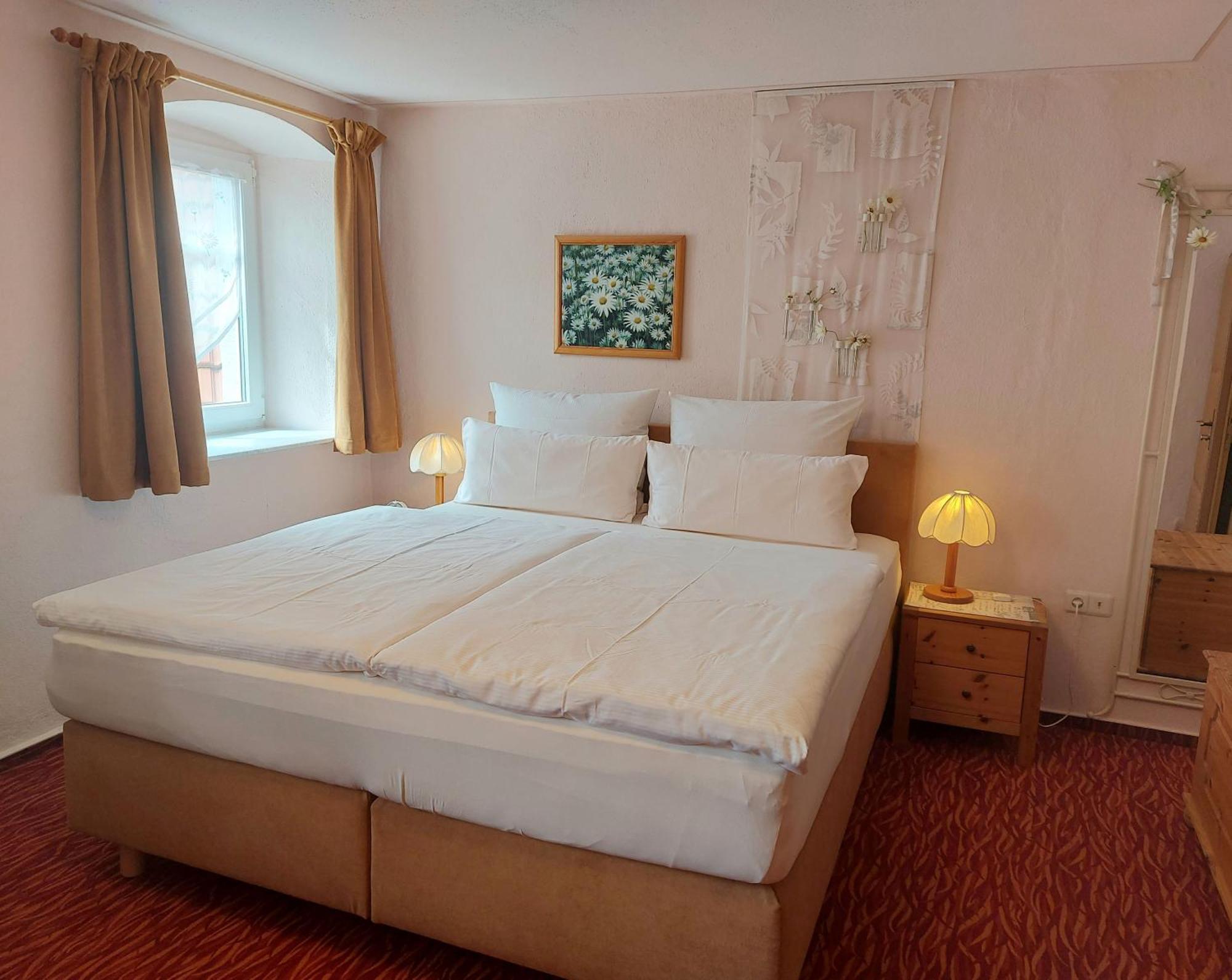 Logis L Auberge Gutshof Бішофсверда Екстер'єр фото